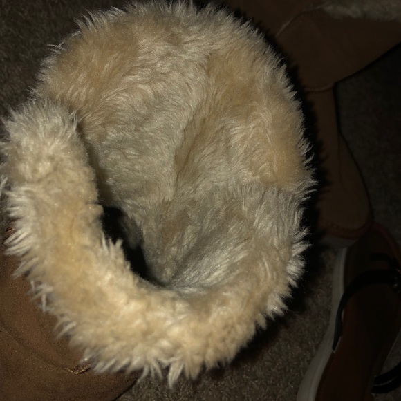 Brown Leather Warm Winter Boots - Picture 2 of 2